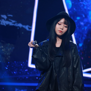 汤芳—乌苏里船歌写真
